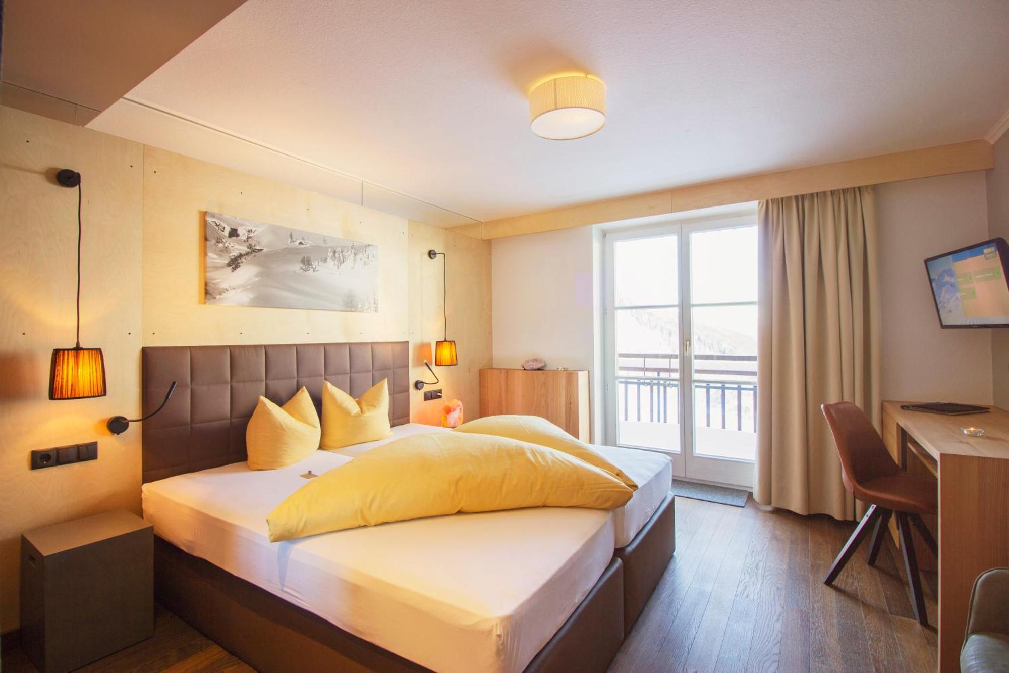 Wohlfuehlhotel Hubertushof Stuben am Arlberg Zewnętrze zdjęcie